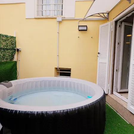 Apartment Gemelli Con Giardino *