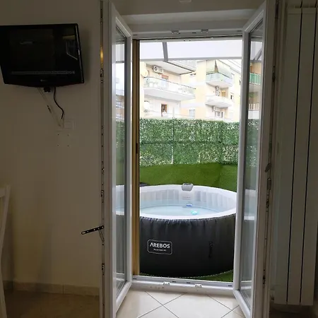 Lägenhet Gemelli Con Giardino Rom